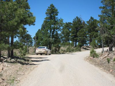 Our intrepid vehicle parked rather close to the edge.